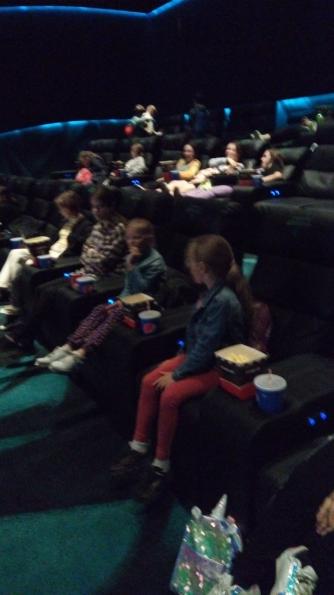 Wyjazd do kina w ramach projektu Bliżej rodziny i dziecka