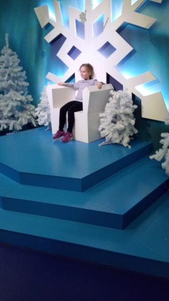 Dzieciaki w świetle i kolorze